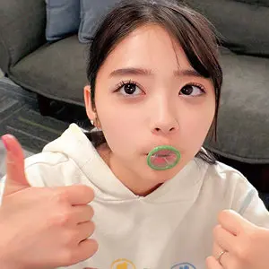 orecz263｜二葉エマ｜圧倒的！童貞が奏でる中出し  配信動画(orecz263)-表紙